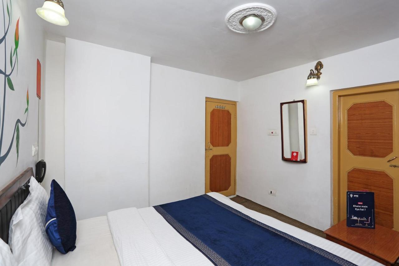 Oyo Flagship Hotel Palace Pahalgām Buitenkant foto